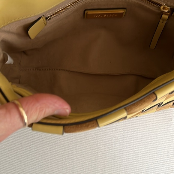 Tory Burch Kira Small Woven Convertible Shoulder Bag/Crossbudy - Picture 12 of 13